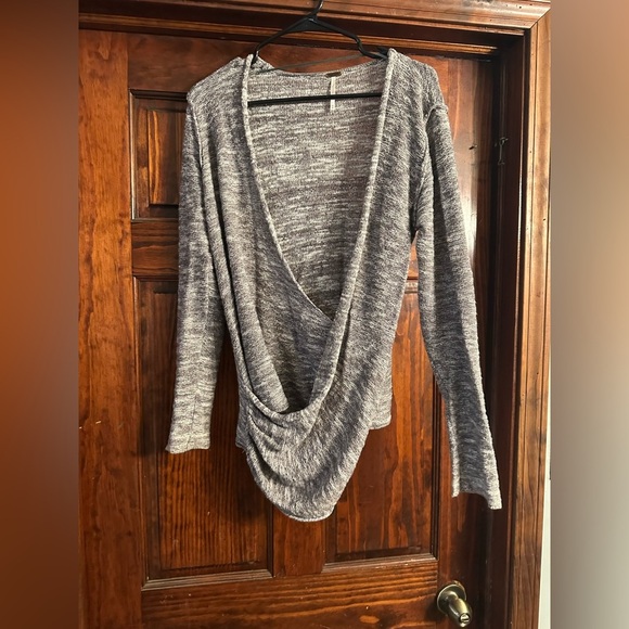 Free People Faux Wrap Sweater - Size Medium 🌟 - Picture 1 of 4